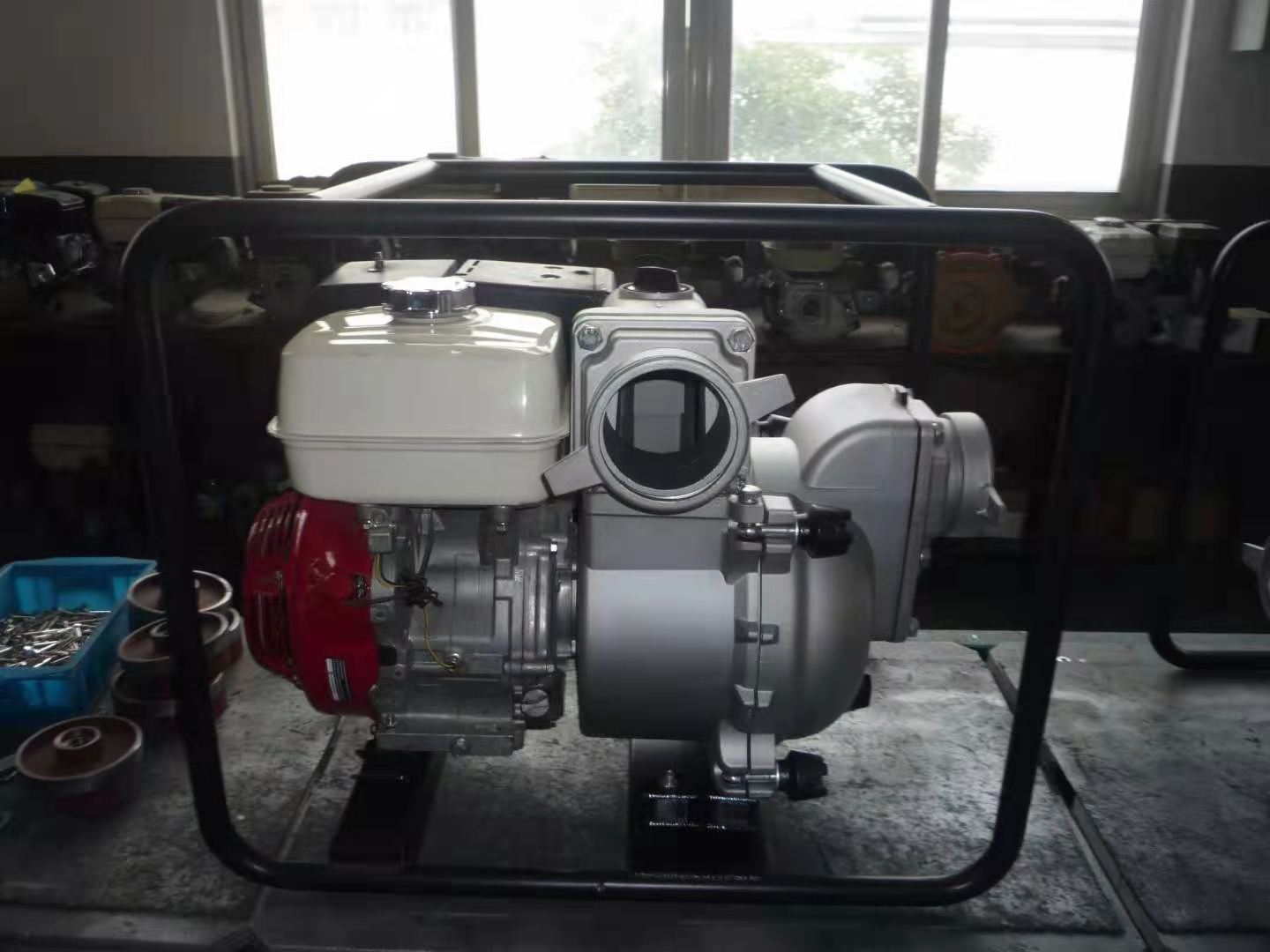 汽油發(fā)電機、抽水泵、電焊機